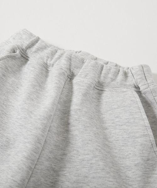 devirock(デビロック)の「速乾ドライ ルーズタック スウェットパンツ(スウェットパンツ・キッズ・グレー系/ブラック/ダークブルー・100cm/110cm/120cm/130cm/140cm/150cm/160cm)」の10枚目の写真