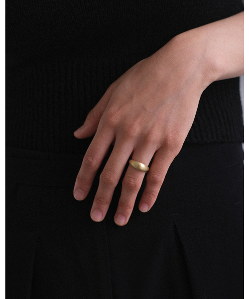 ANOTHERLAYER（アナザーレイヤー）の「Matt Sia Ring - Gold (silver925)（リング・レディース・その他・15 /11/9/5/7/13/17）」の2枚目の写真