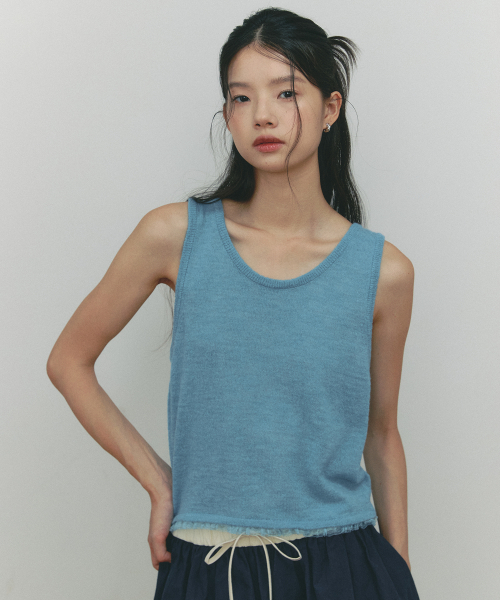 SSEMI（セミ）の「FRILLY WOOL SLEEVELESS KNIT(BL)（ベスト・レディース・ブルー・FREE）」の3枚目の写真