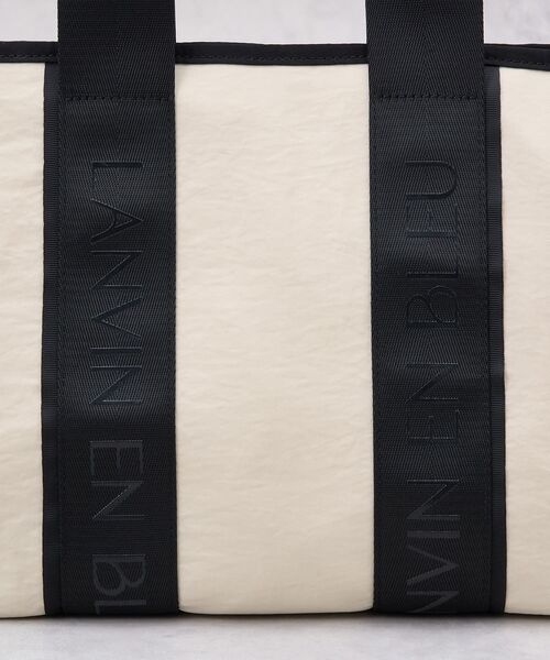 LANVIN en Bleu（ランバンオンブルー）の「ロゴテープワイドトートバッグ（トートバッグ・レディース・ブラック/ベージュ・FREE）」の8枚目の写真