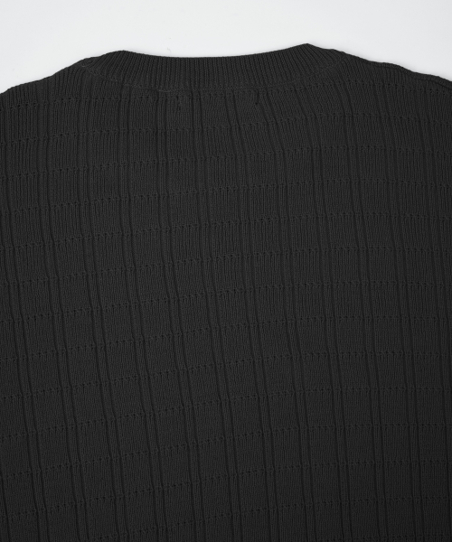 BIRBANTE(ビルバンテ)の「ウォッシャブルコットンスクエアラウンドニット - ブラック(ニット/セーター・メンズ・ブラック・MEDIUM/LARGE/X-LARGE/SMALL)」の5枚目の写真