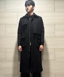 BEOM（ボム）の「Double-Plaque Vest Long Coat (Black)（ダッフルコート）」