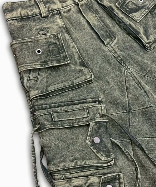 RICH(リッチ)の「【RICH】Cargo Wide Green Washed Short Pants / 【リッチ】ポケットカーゴデニムハーフパンツ(デニムパンツ・メンズ・カーキ・02/01)」の16枚目の写真