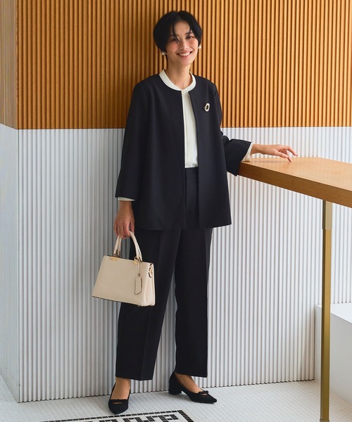 CROSS FUNCTION（クロスファンクション）の「《洗える・シワになりにくい》2点セット 正解 Aラインフレアジャケット&ワイドパンツ　5サイズ展開【CROSS FUNCTION/クロスファンクション】（スーツセット・レディース・ネイビー/ブラック/ライトベージュ・7号/9号/11号/13号/15号）」の21枚目の写真