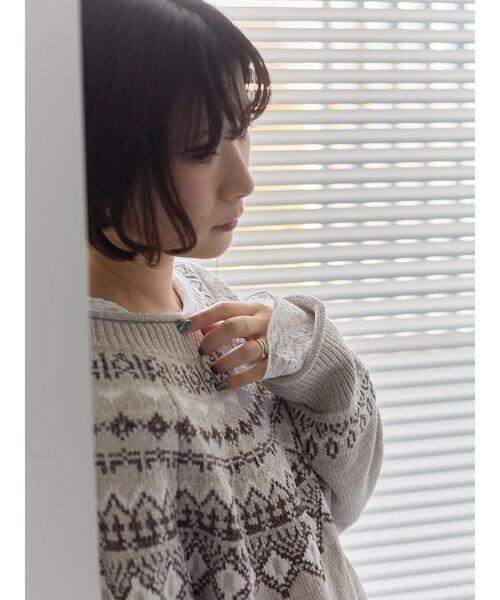 Samansa Mos2 blue（サマンサモスモスブルー）の「求心ラメモールニットプルオーバー（ニット/セーター・レディース・ネイビー/ベージュ/グレー/チャコールグレー/オフホワイト・F）」の8枚目の写真