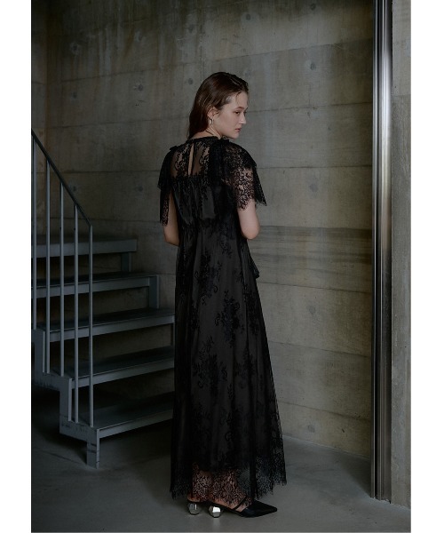 LE'RURE(リルアー)の「Lace layered scallop dress(ドレス・レディース・ベージュ/ライム/ブラック・SMALL/MEDIUM/TALL)」の5枚目の写真
