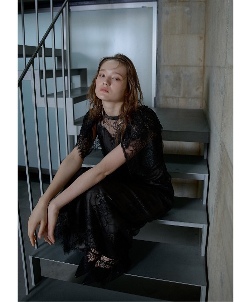 LE'RURE(リルアー)の「Lace layered scallop dress(ドレス・レディース・ベージュ/ライム/ブラック・SMALL/MEDIUM/TALL)」の9枚目の写真