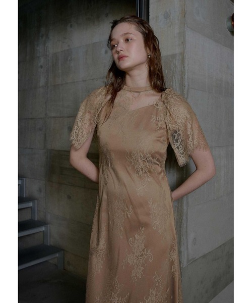 LE'RURE(リルアー)の「Lace layered scallop dress(ドレス・レディース・ベージュ/ライム/ブラック・SMALL/MEDIUM/TALL)」の13枚目の写真
