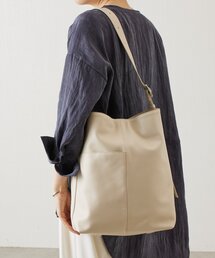 BEARDSLEY | 《本革》スムースレザーショルダーBag(ショルダーバッグ)