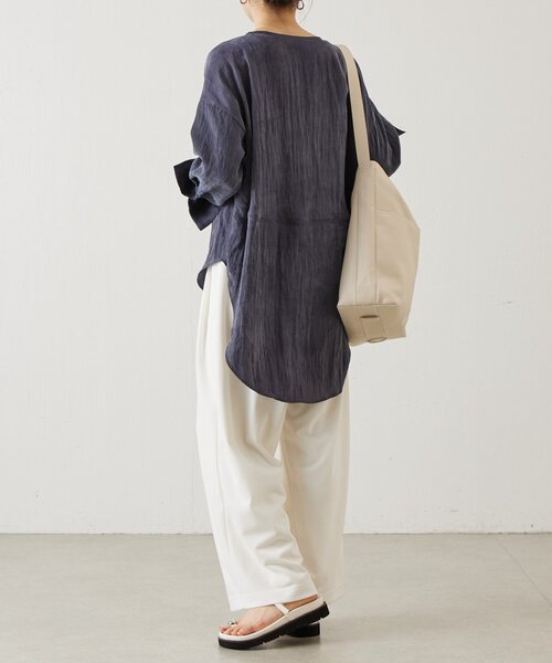 BEARDSLEY（ビアズリー）の「《本革》スムースレザーショルダーBag（ショルダーバッグ・レディース・オフホワイト/ブラック・FREE）」の6枚目の写真