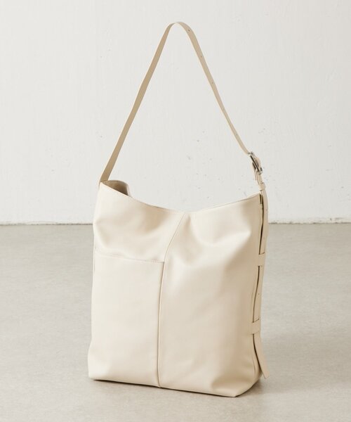 BEARDSLEY（ビアズリー）の「《本革》スムースレザーショルダーBag（ショルダーバッグ・レディース・オフホワイト/ブラック・FREE）」の10枚目の写真