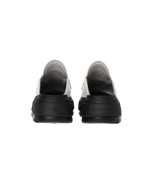 JORDAN BRAND(ジョーダンブランド)の「WMNS AIR JORDAN MULE HJ4292-100(サンダル・レディース・ホワイト・22cm/23cm/24cm/25cm)」の4枚目の写真