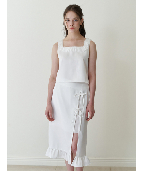 KINDABABY(カインダベイビー)の「classic lace satin top - white(Tシャツ/カットソー・レディース・ホワイト・FREE)」の2枚目の写真