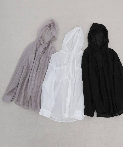 select MOCA（セレクトモカ）の「【ZOZO限定】フード付き楊柳シアーオーバーサイズシャツ（シャツ/ブラウス・レディース・オフホワイト/ブラック/グレイッシュベージュ・FREE）」の20枚目の写真