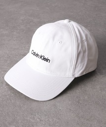 Calvin Klein（カルバン・クライン）の「【Calvin Klein/カルバンクライン】TITLECASE EMBROIDERY BASEBALL CAP/タイトルケース エンブロイダリー ベースボールキャップ（キャップ）」