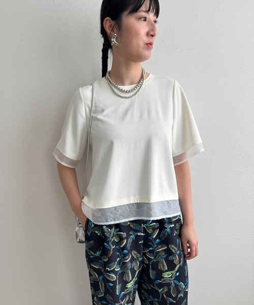 LHELBIE(レルビエ)の「シアーブラウスT(Tシャツ/カットソー・レディース・オフホワイト/ブラウン/ブラック・M)」の7枚目の写真