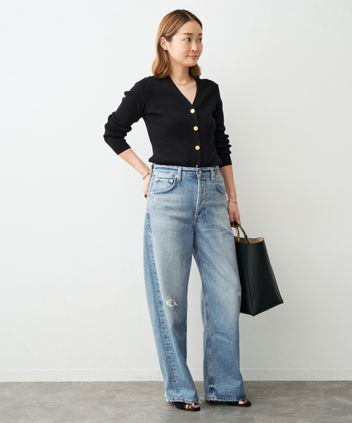 Deuxieme Classe(ドゥーズィエムクラス)の「*DINER RIB Vネックカーディガン(カーディガン/ボレロ・レディース・ダークグリーン/ベージュ/ブラック・FREE)」の11枚目の写真