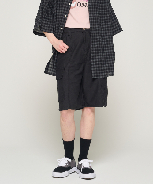 CARGOBROS FOR WOMAN(カーゴブロスフォーウィメン)の「カーゴポケットバミューダパンツ(ブラック)(その他パンツ・レディース・その他・LARGE/MEDIUM/SMALL)」の4枚目の写真