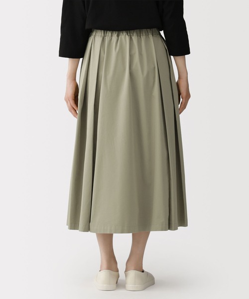 無印良品（ムジルシリョウヒン）の「婦人　高密度ツイル　タックフレアスカート（スカート・レディース・ブラック/ダークネイビー/ベージュ・S/M/L/XL）」の9枚目の写真
