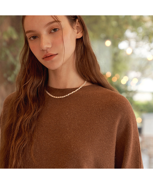 VASCARA(バスカラ)の「Batwing Sleeve Round neck Half Knitwear (5colors)(ニット/セーター・レディース・ブラック/ライトベージュ/カーキ/ブラウン/ライトグレー・FREE)」の3枚目の写真