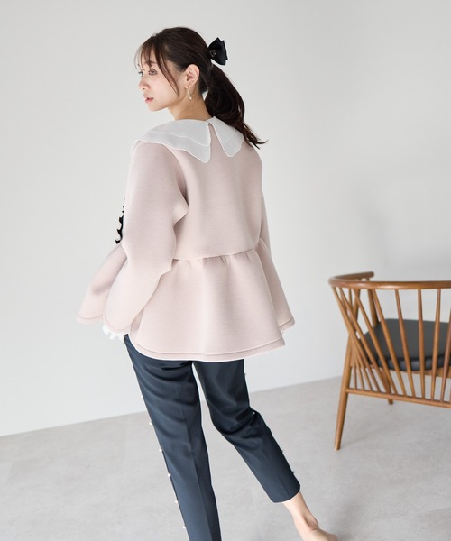 Neige(ネージュ)の「フロントフリルペプラムジャケット(ノーカラージャケット・レディース・グレー/ブラック/ピンクベージュ・ONE SIZE)」の22枚目の写真