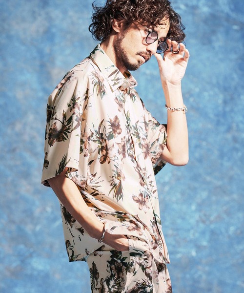 Jih Nunc（ジーヌンク）の「mhs2529-フラワー総柄プリントオーバーサイズシャツ(JIH-R1172)（シャツ/ブラウス・メンズ・ホワイト/ネイビー/ライトベージュ・S/M/L）」の12枚目の写真