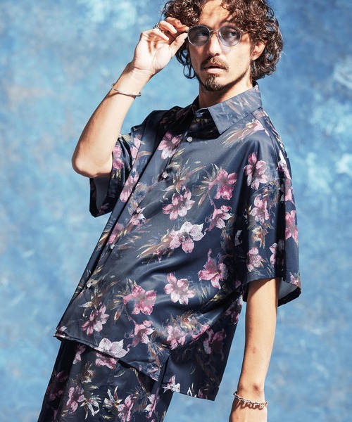 Jih Nunc（ジーヌンク）の「mhs2529-フラワー総柄プリントオーバーサイズシャツ(JIH-R1172)（シャツ/ブラウス・メンズ・ホワイト/ネイビー/ライトベージュ・S/M/L）」の20枚目の写真