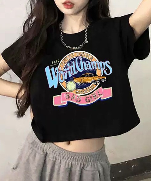 NANEA（ナネア）の「クロップド丈レトログラフィックプリントTシャツ（Tシャツ/カットソー・レディース・ホワイト/ブラック・SMALL）」の2枚目の写真