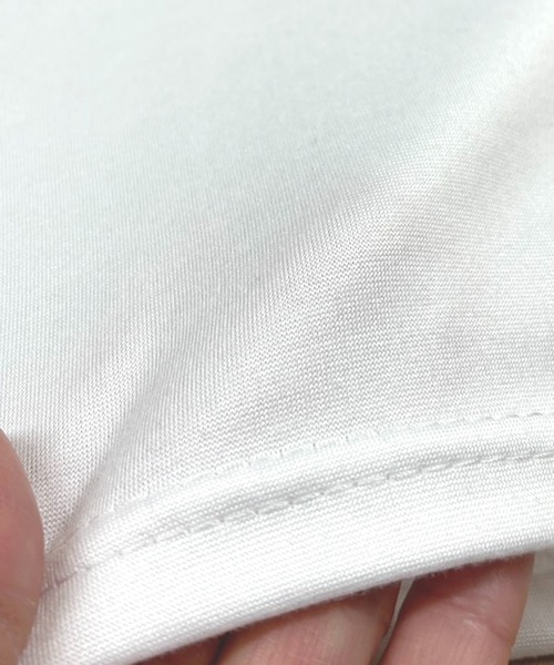 NANEA（ナネア）の「クロップド丈レトログラフィックプリントTシャツ（Tシャツ/カットソー・レディース・ホワイト/ブラック・SMALL）」の22枚目の写真