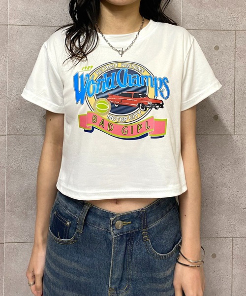 NANEA（ナネア）の「クロップド丈レトログラフィックプリントTシャツ（Tシャツ/カットソー・レディース・ホワイト/ブラック・SMALL）」の17枚目の写真