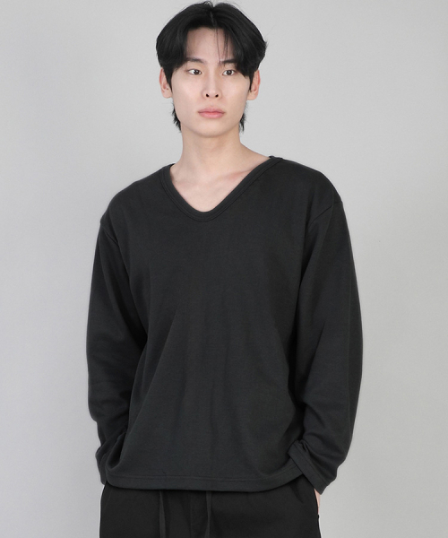 SAINTCREW(セントクルー)の「無地Vネック長袖TシャツRVL-877ブラック(Tシャツ/カットソー・メンズ・その他・LARGE/MEDIUM/SMALL/XX-LARGE/X-LARGE/XXX-LARGE/XXXX-LARGE)」の4枚目の写真