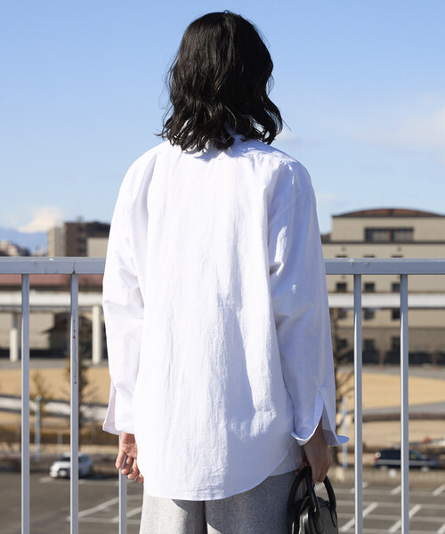 Firsthand(ファーストハンド)の「Firsthand/ファーストハンド ビッグシルエット レギュラーカラー シャンブレー ワークシャツ(シャツ/ブラウス・メンズ・ホワイト/ブルー・LARGE/MEDIUM)」の15枚目の写真