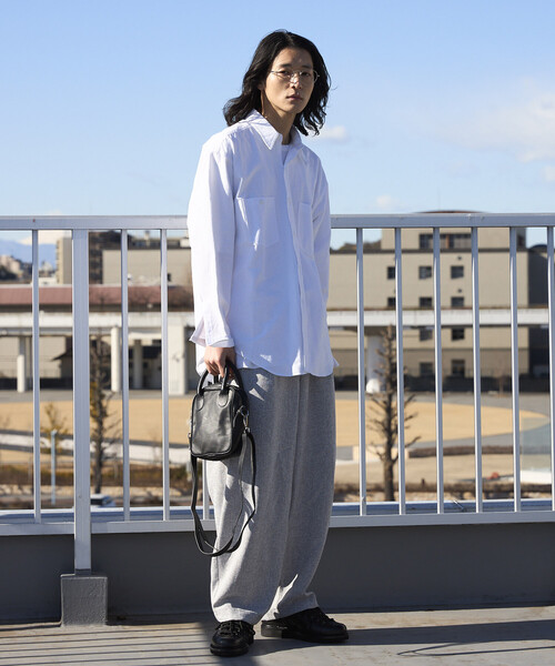 Firsthand(ファーストハンド)の「Firsthand/ファーストハンド ビッグシルエット レギュラーカラー シャンブレー ワークシャツ(シャツ/ブラウス・メンズ・ホワイト/ブルー・LARGE/MEDIUM)」の20枚目の写真