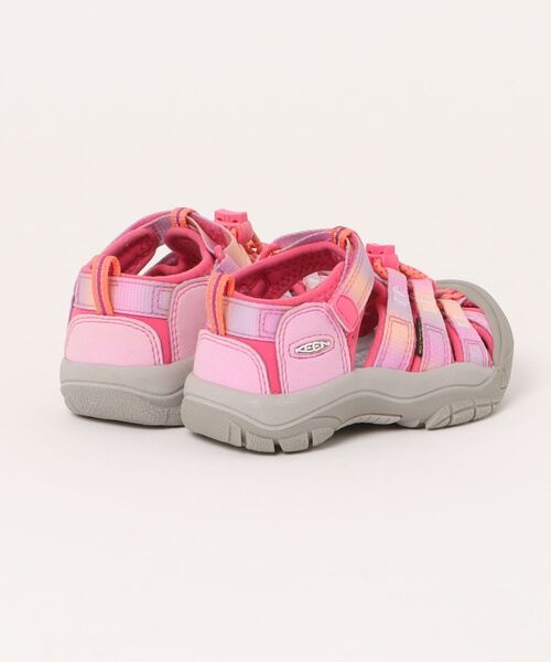 KEEN（キーン）の「NEWPORT H2 1030875（サンダル・レディース・ピンク・15 /16/17）」の2枚目の写真