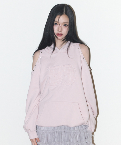 ILLIGO(イリゴ)の「129 カットアウトオーバーサイズフードパーカー ピンク(パーカー・レディース・その他・SMALL/MEDIUM)」の1枚目の写真