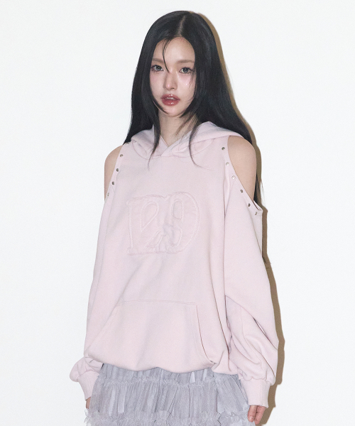 ILLIGO(イリゴ)の「129 カットアウトオーバーサイズフードパーカー ピンク(パーカー・レディース・その他・SMALL/MEDIUM)」の5枚目の写真