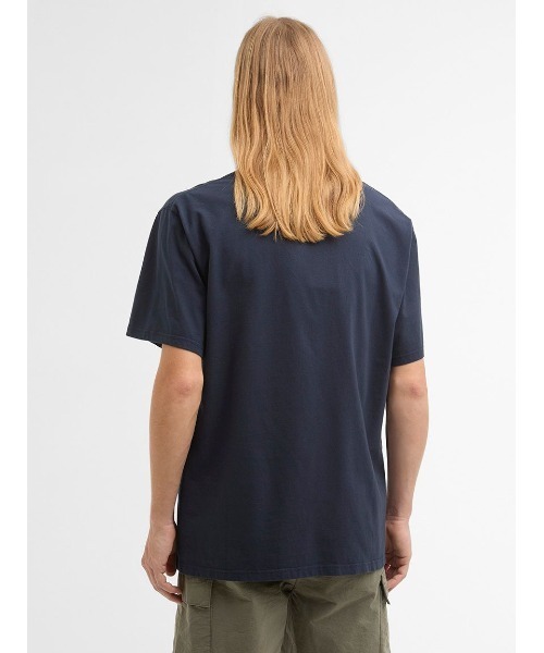 Barbour(バブアー)の「Conditions オーバーサイズ グラフィック Tシャツ(Tシャツ/カットソー・メンズ・ネイビー/グリーン・X-SMALL/SMALL/MEDIUM)」の9枚目の写真