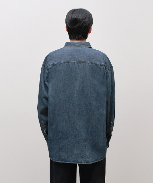 MUSINSA STANDARD（ムシンサスタンダード）の「オーバーサイズデニムシャツ [ミディアムインディゴ]（シャツ/ブラウス・メンズ・その他・SMALL/MEDIUM/LARGE/X-LARGE/2XL）」の3枚目の写真