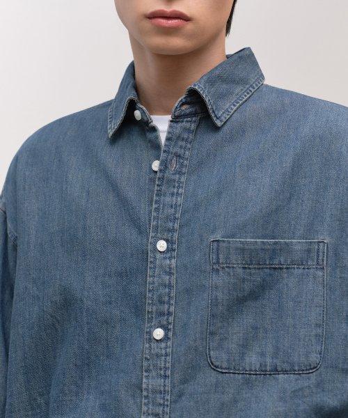 MUSINSA STANDARD（ムシンサスタンダード）の「オーバーサイズデニムシャツ [ミディアムインディゴ]（シャツ/ブラウス・メンズ・その他・SMALL/MEDIUM/LARGE/X-LARGE/2XL）」の4枚目の写真