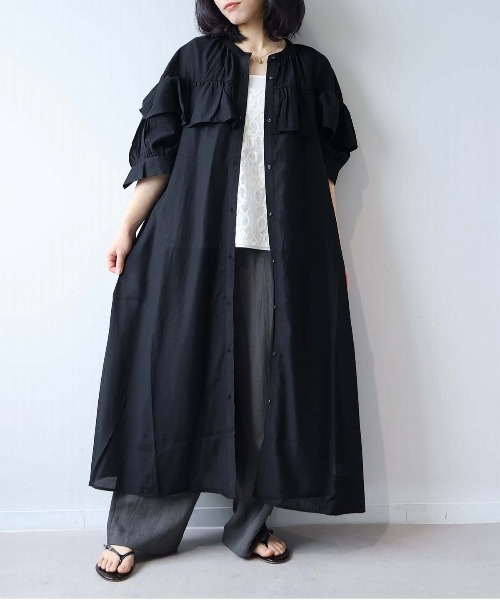 leswel(レスウェル)の「【M/L】ラッフルフリルエアリーワンピース(ワンピース・レディース・パープル/ブラック/カーキ・M/L)」の2枚目の写真