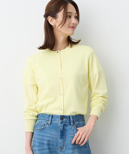 A/C DESIGN BY ALPHA CUBIC（エーシーデザインバイアルファキュービック）の「クルーネックニットカーディガン【洗える・パステルカラー】（カーディガン/ボレロ・レディース・イエロー/ライトグレー/ピンク/グリーン・M/L）」の4枚目の写真