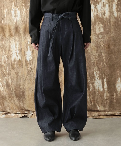 HARE（ハレ）の「【NARRIL】Judo-Style Sculpted Pants（デニムパンツ・メンズ・ブラック/ネイビー・MEDIUM/SMALL）」の8枚目の写真