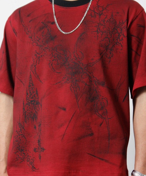 NYLAUS（ナイラス）の「【NYS】トライバルデザイン グランジ ペイント加工 ショート丈 半袖Tシャツ（Tシャツ/カットソー・メンズ・ブラック/ライトベージュ/ワインレッド・L/M）」の4枚目の写真