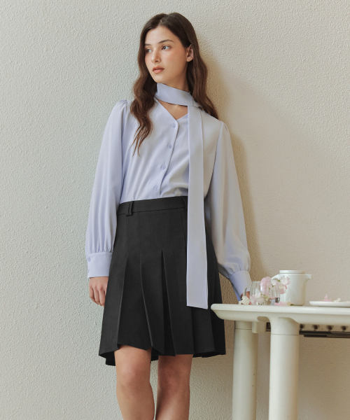 ZEROSTREET（ゼロストリート）の「ベーシックプリーツスカート / チャコール（スカート・レディース・チャコールグレー・SMALL/MEDIUM/LARGE）」の2枚目の写真