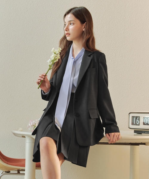 ZEROSTREET（ゼロストリート）の「ベーシックプリーツスカート / チャコール（スカート・レディース・チャコールグレー・SMALL/MEDIUM/LARGE）」の3枚目の写真