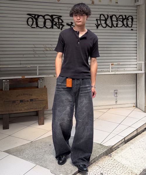 SINSS(シンス)の「Vintage washed darts denim / ヴィンテージウォッシュドダーツデニム(デニムパンツ・メンズ・ブラック/ブルー・X-SMALL/LARGE/MEDIUM/SMALL)」の15枚目の写真