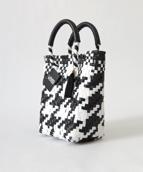 WOVEN(ウーヴン)の「WOVEN (ウーヴン) / メキシコ製 ミニバッグ メルカドバッグ かごバッグ レザーハンドル(かごバッグ・レディース・ブラック系その他/グリーン/ブラック×ゴールド/ブラック×ホワイト/ゴールド/ネイビー/ブラック/シルバー・FREE)」の9枚目の写真