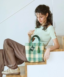 woven かごバッグ グリーン ヘリンボーン柄 WOVEN｜ウーヴンのかごバッグ（グリーン・カーキ/緑色系）通販 - ZOZOTOWN