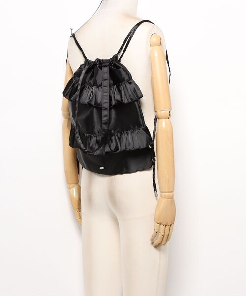 Heather(ヘザー)の「2WAYサテンナップザック 664022(バックパック/リュック・レディース・アイボリー/ブラック・ONE SIZE)」の6枚目の写真