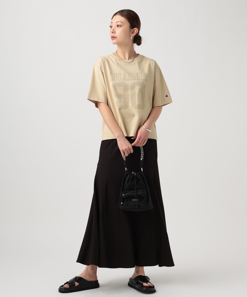 Champion(チャンピオン)の「【Champion(チャンピオン)】別注フロントロゴTシャツ(Tシャツ/カットソー・レディース・ブラック/ブラウン/ベージュ/ネイビー・FREE)」の21枚目の写真